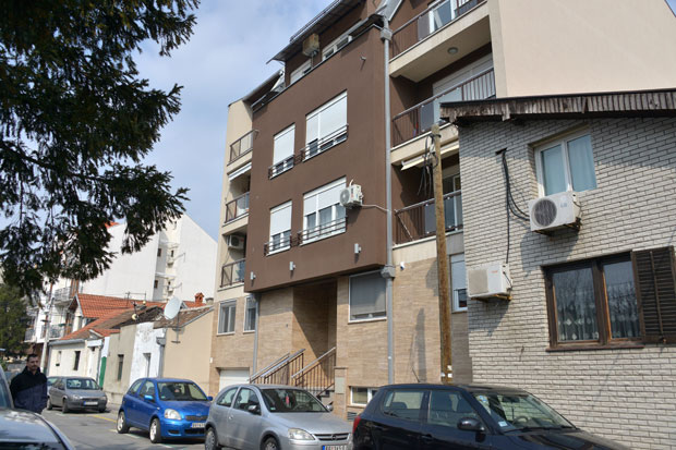 Убица Николи Бабићу циљао право у главу, ликвидиран испред зграде где му је живела девојка!